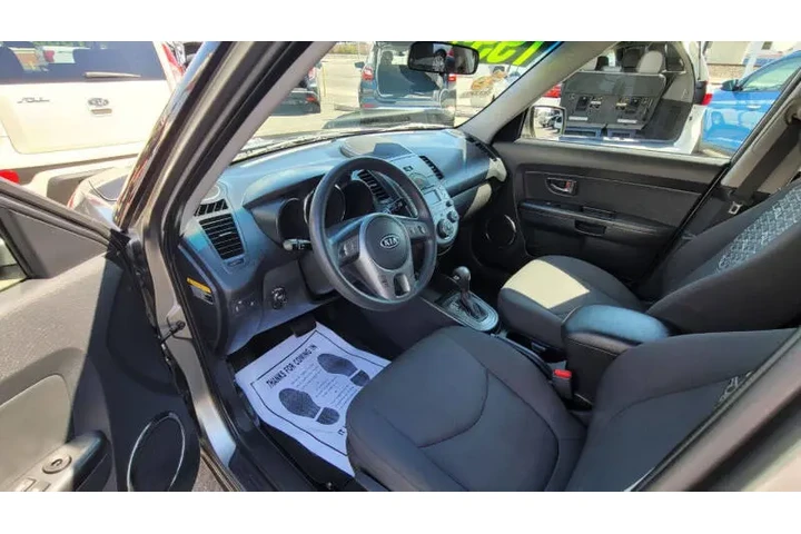 $7995 : 2011 Soul ! image 7