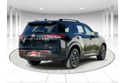 $23876 : Nissan Pathfinder 2022 SV 4d thumbnail