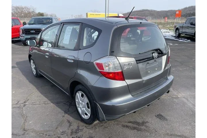 $7888 : Honda Fit 2013 Base 4dr Hatc image 3