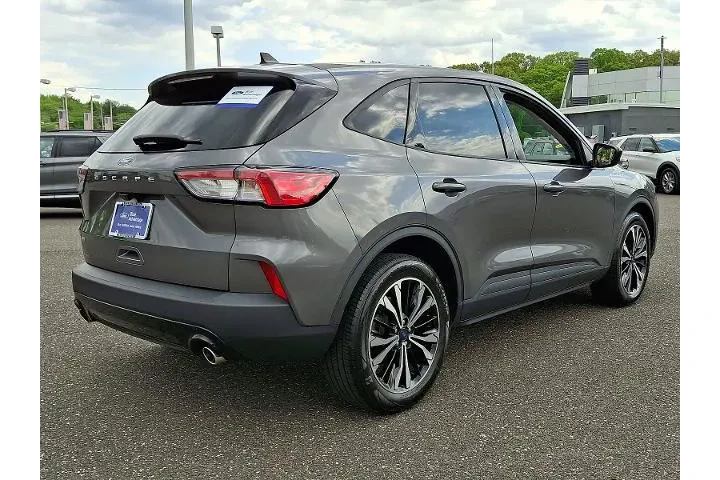 $24498 : Ford Escape 2022 SE 4dr SUV image 5