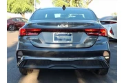 $18630 : Kia Forte 2024 LXS 4dr Sedan thumbnail
