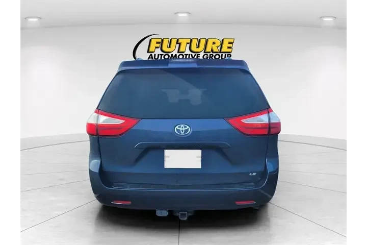 $23997 : Toyota Sienna 2018 LE 7-Pass image 4