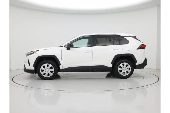 $26998 : Toyota RAV4 2024 AWD LE 4dr image 3