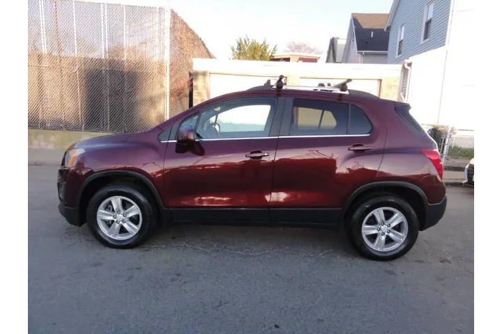 $8450 : 2016 Trax LT image 7