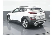 $15491 : Hyundai KONA 2022 SEL 4dr Cr thumbnail