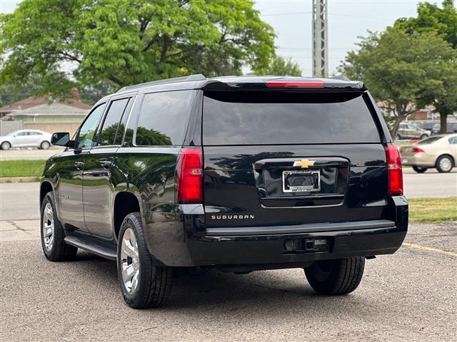 $22499 : 2018 Suburban image 8