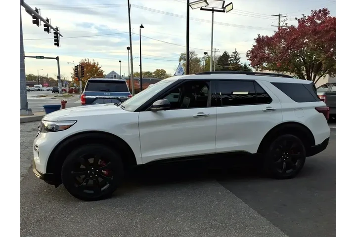 $39900 : Ford Explorer 2023 AWD ST 4d image 6