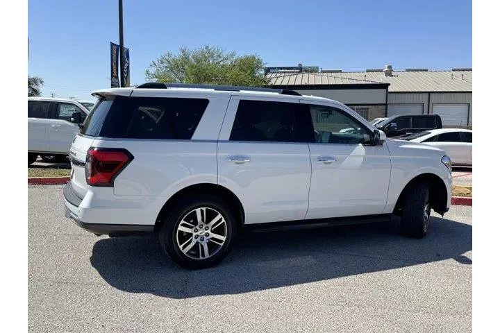 $39981 : Ford Expedition 2024 4x2 Lim image 4