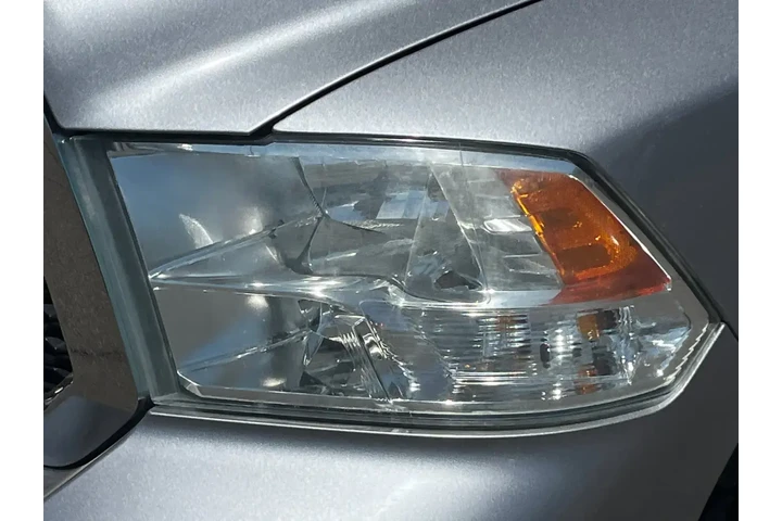 $25317 : Ram 1500 Classic 2019 4x4 Lo image 9