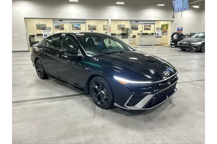 $27299 : Hyundai ELANTRA 2025 N Line image 10