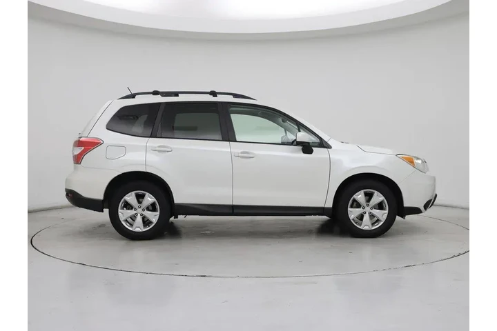 $17998 : Subaru Forester 2015 AWD 2.5 image 7