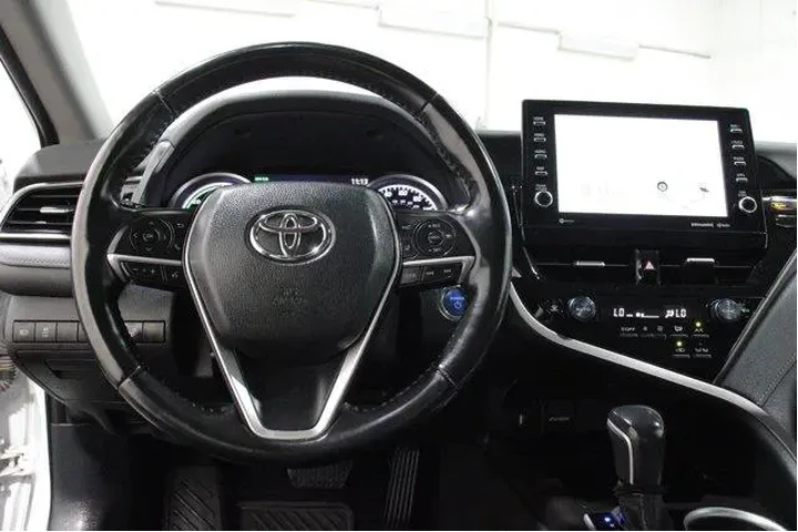 $26998 : Toyota Camry Hybrid 2022 XLE image 8
