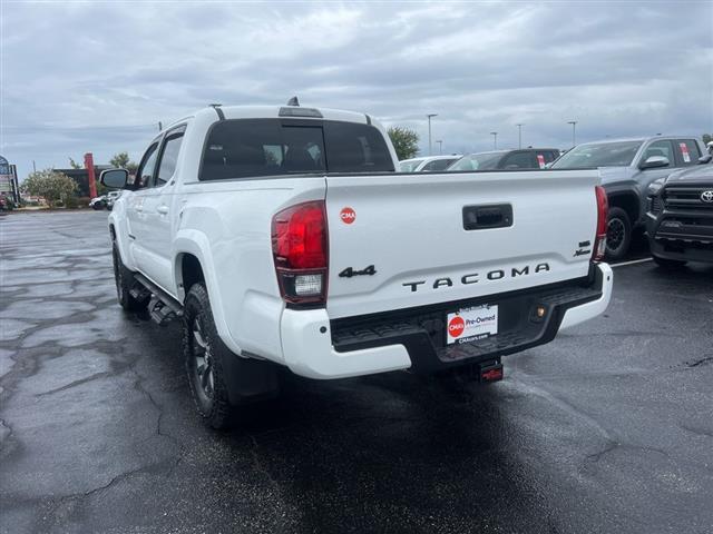 $39990 : PRE-OWNED 2023 TOYOTA TACOMA image 5