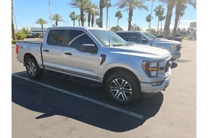 $39722 : Ford F-150 2023 4x4 Lariat 4 image 4