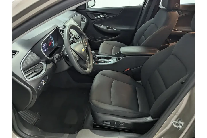 $19997 : Chevrolet Malibu 2024 LT 4dr image 10