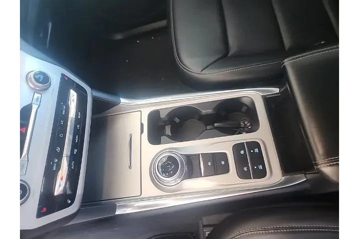 $20404 : Ford Explorer 2021 XLT 4dr S image 9