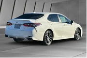 $24300 : Toyota Camry 2024 SE 4dr Sed thumbnail