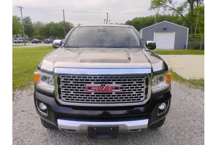 $18497 : 2017 GMC Canyon Denali image 3