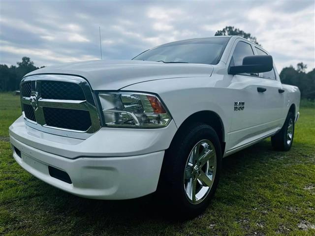 $19900 : 2020 RAM 1500 CLASSIC CREW CAB image 5