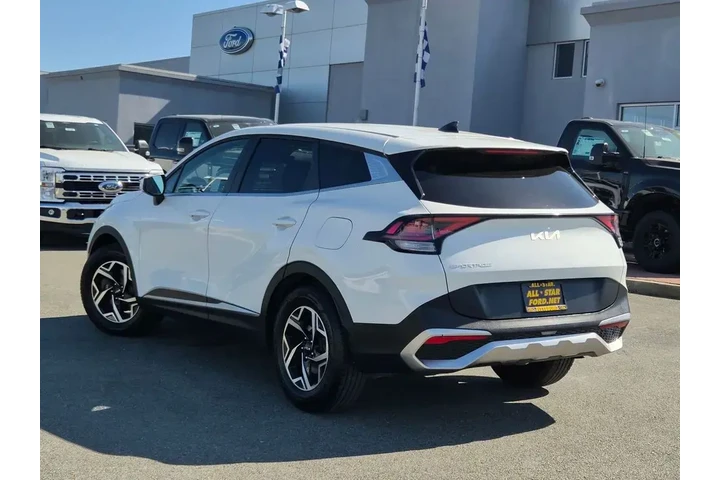$21200 : Kia Sportage 2023 LX 4dr SUV image 6