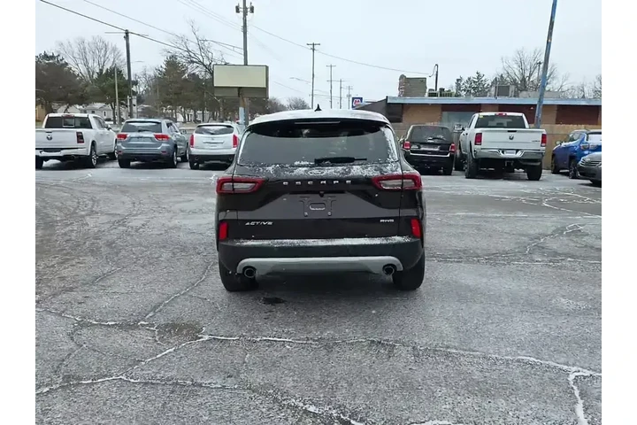 $23193 : Ford Escape 2023 AWD Active image 4