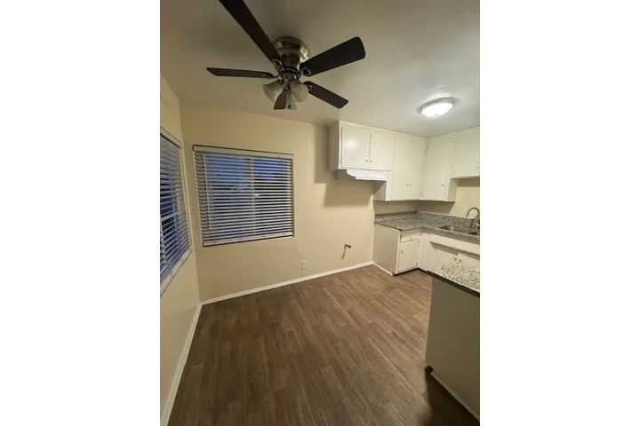 $1795 : FOR RENT - 1Bed in Los Angeles image 10