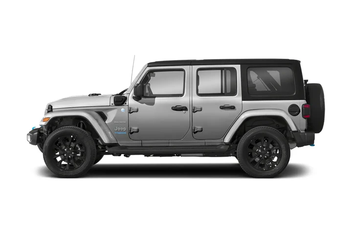 $33058 : 2023 Wrangler Sahara 4xe image 4