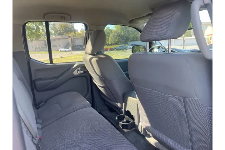 $17495 : 2017 Frontier image 10