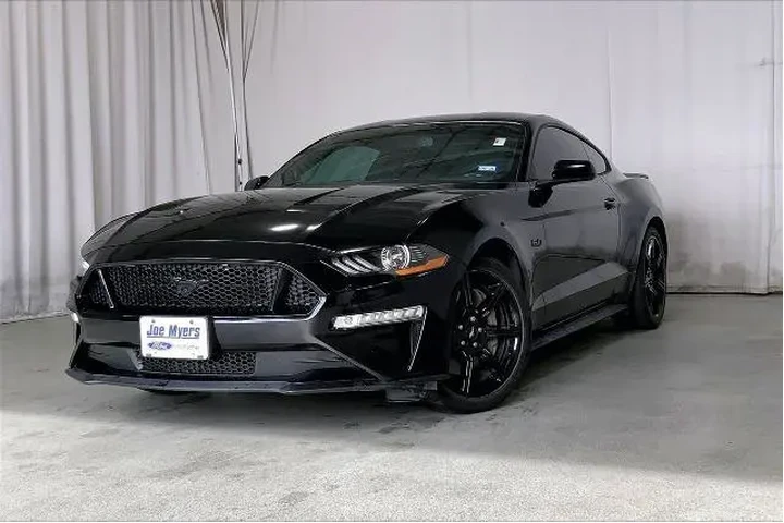 $30991 : Ford Mustang 2018 GT 2dr Fas image 2