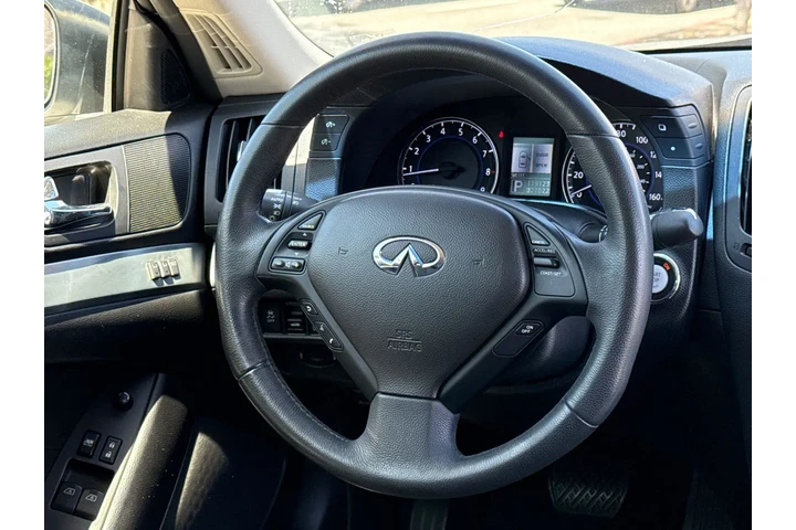 $10995 : INFINITI Q60 Coupe 2014 Jour image 9