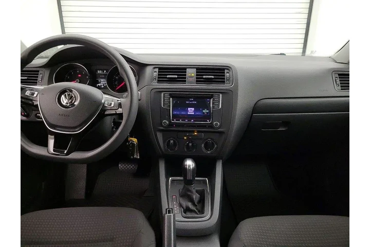 $12998 : Volkswagen Jetta 2016 1.4T S image 9