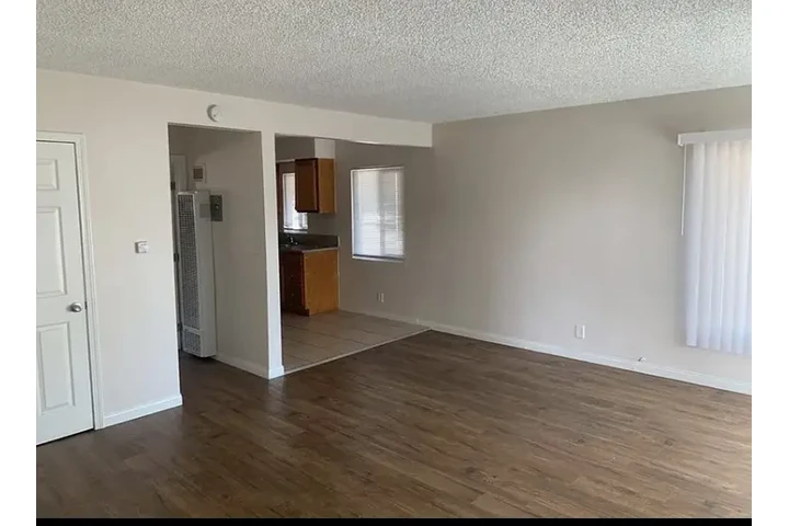 $1000 : 1 dormitorio, 1 baño. image 3
