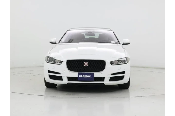 $14998 : Jaguar XE 2017 25t Premium 4 image 5