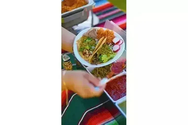 TAQUIZAS PARA SU EVENTO image 1