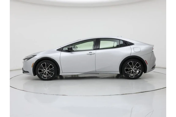 $29998 : Toyota Prius 2024 XLE 4dr Ha image 3