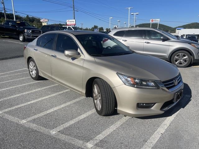 $12998 : PRE-OWNED 2014 HONDA ACCORD E image 8