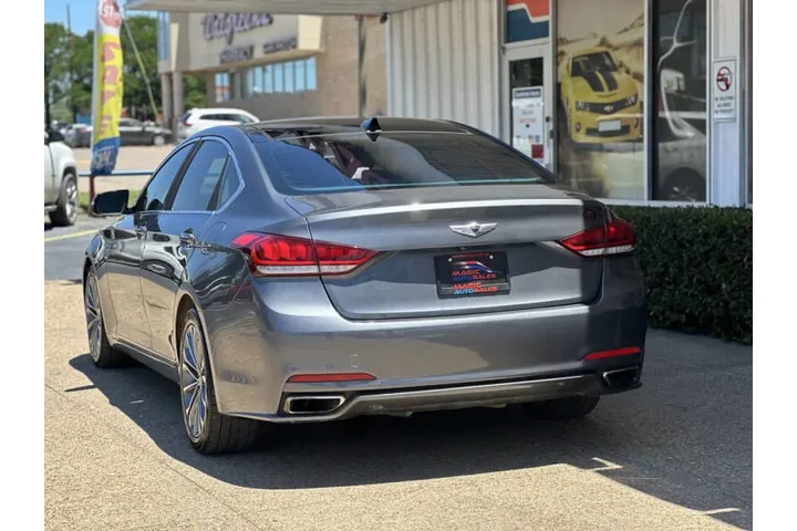 $7499 : 2015 Genesis 3.8L image 7