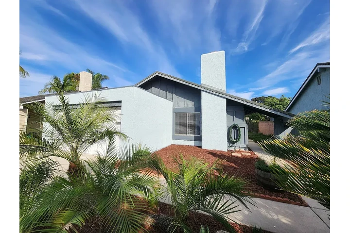 $1400 : Santa Ana - Home Available image 1