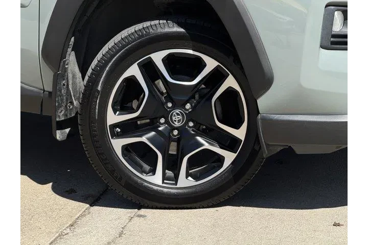 $24896 : Toyota RAV4 2019 AWD Adventu image 3