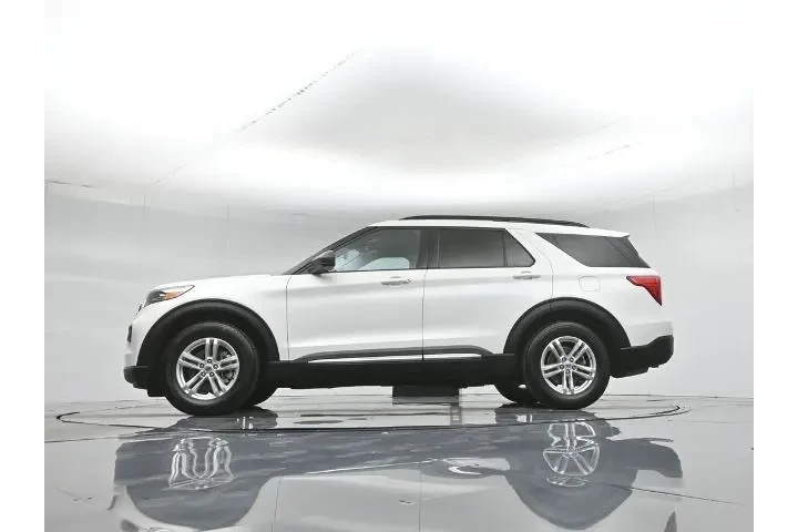 $30900 : Ford Explorer 2023 XLT 4dr S image 8