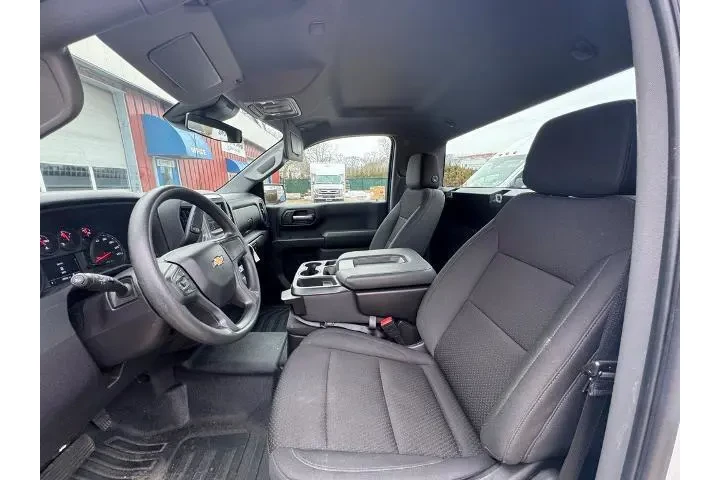 $27500 : Chevrolet Silverado 1500 202 image 9