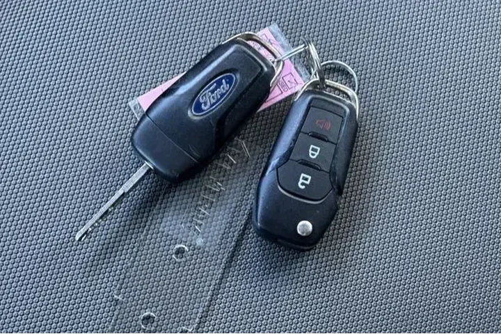 $24494 : Ford F-150 2020 4x2 XL 4dr S image 10