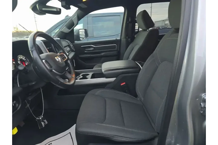 $34990 : Ram 1500 2023 4x4 Big Horn 4 image 4