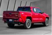 $38900 : Toyota Tacoma 2024 4x4 TRD S thumbnail