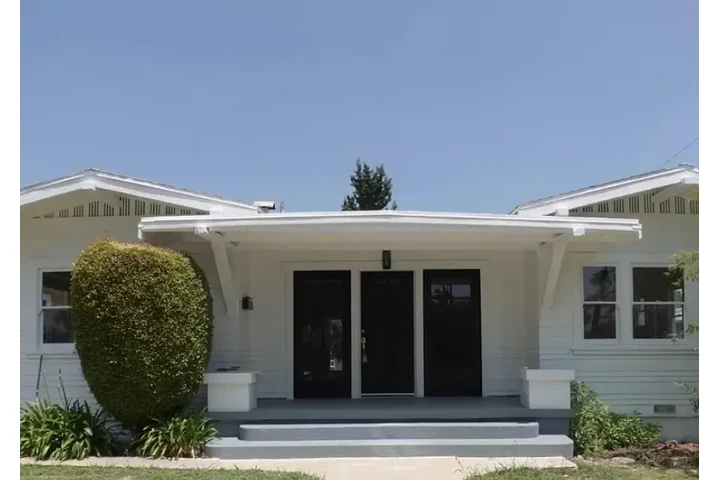 $1900 : 🍄Home Freshly Updated🍄 image 1