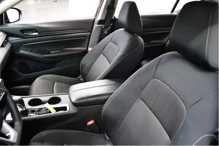 $21994 : Nissan Altima 2025 2.5 SV 4d image 9