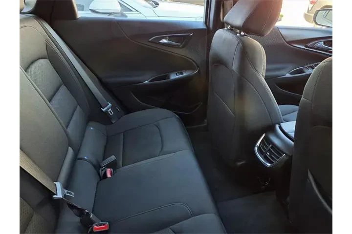 $15891 : Chevrolet Malibu 2023 LT 4dr image 10