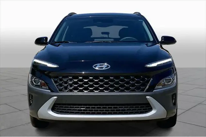 $21962 : Hyundai KONA 2023 SEL 4dr Cr image 4