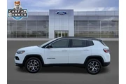 $23436 : Jeep Compass 2025 4x4 Limite thumbnail