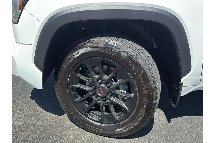 2023 Tundra SR5 image 5